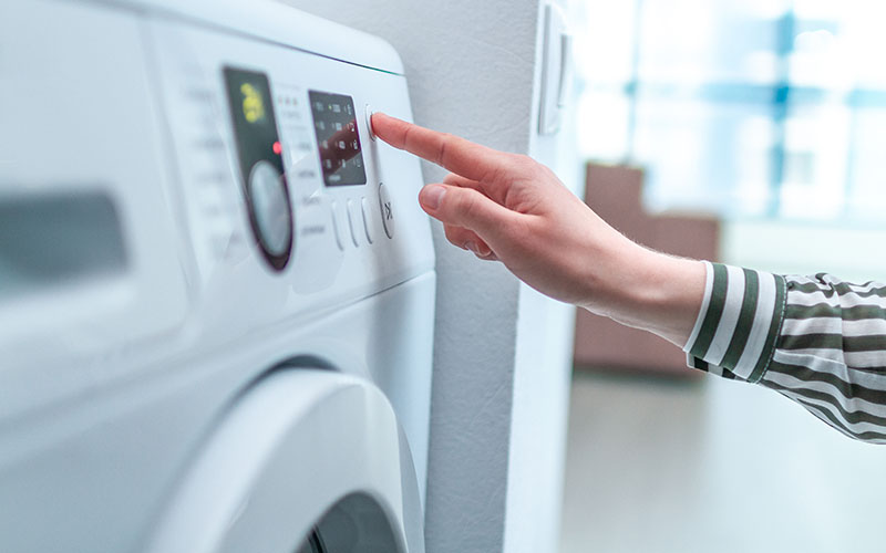 In Waschmaschinen und Wäschetrocknern gehören Füllstandmessungen heute zur Standardausstattung. EBE entwickelt dafür die innovative Sensortechnik